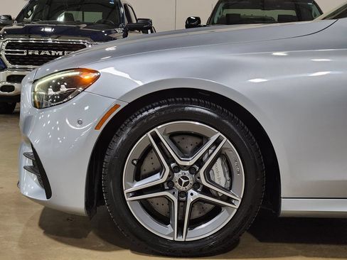 Used 2021 Mercedes-Benz E 450 4MATIC Sedan w/ Premium Package image 5
