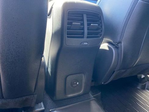 Used 2021 Ford Escape Titanium image 21