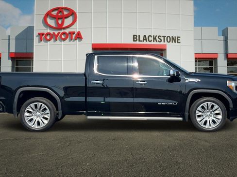 Used 2021 GMC Sierra 1500 Denali w/ Denali Ultimate Package image 2
