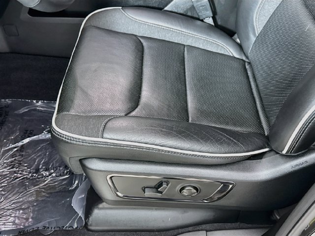 Used 2025 RAM 1500 Limited AWD/4WD image 19