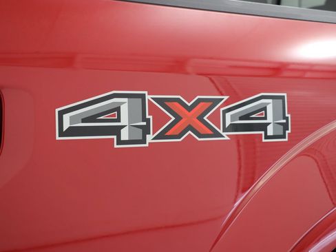 Used 2020 Ford F150 Lariat w/ Equipment Group 502A Luxury AWD/4WD image 12