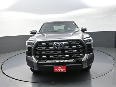 Used 2024 Toyota Tundra Platinum AWD/4WD image 38