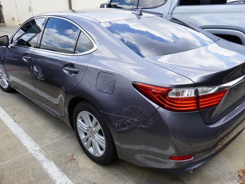 Used 2014 Lexus ES 350 w/ Premium Package FWD image 7
