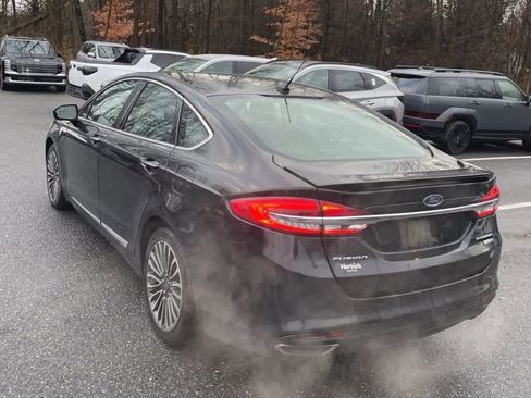 Used 2018 Ford Fusion Titanium image 2