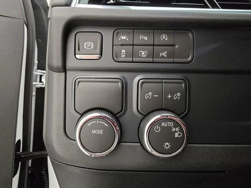 New 2026 Chevrolet Tahoe LS image 7