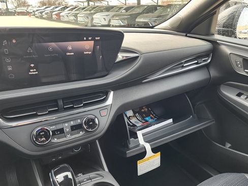 New 2026 Buick Envista Preferred w/ Convenience I Package image 32