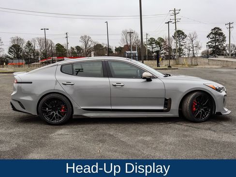 Used 2021 Kia Stinger GT2 image 9