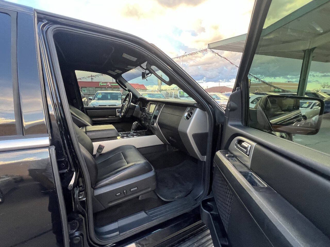 Used 2016 Ford Expedition EL Limited AWD/4WD image 12