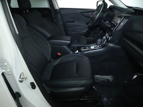 Used 2023 Subaru Forester Premium AWD/4WD image 37