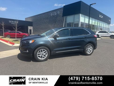 Used 2024 Ford Edge SEL w/ Convenience Package image 9