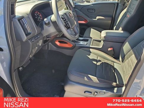 New 2026 Nissan Frontier PRO-4X w/ Pro-4x Convenience Package image 9