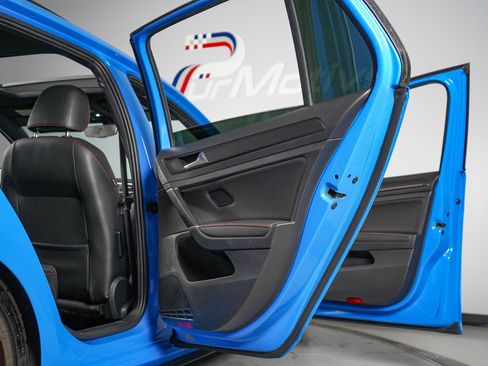 Used 2021 Volkswagen GTI SE FWD image 60