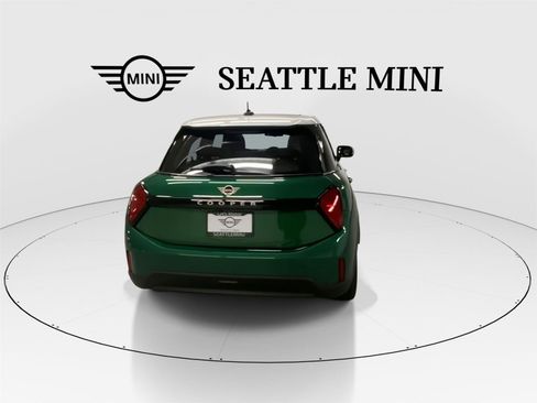 New 2026 MINI Cooper 4-Door Hardtop image 10