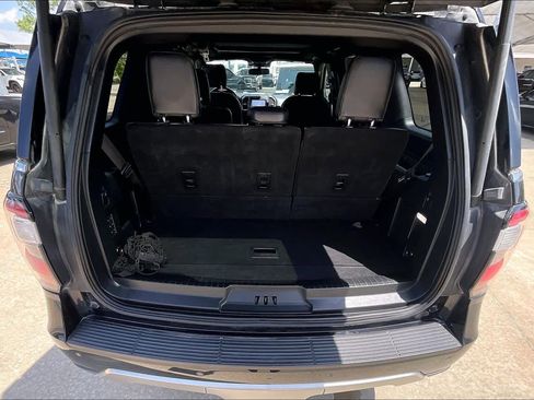 Used 2020 Ford Expedition Limited w/ Equipment Group 301A RWD image 32