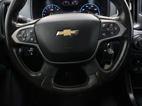 Used 2021 Chevrolet Colorado Z71 w/ Safety Package AWD/4WD image 24