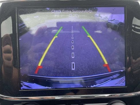 Used 2019 Jeep Grand Cherokee Limited w/ Luxury Group II AWD/4WD image 30