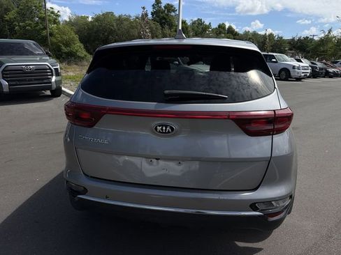 Used 2022 Kia Sportage LX AWD/4WD image 13