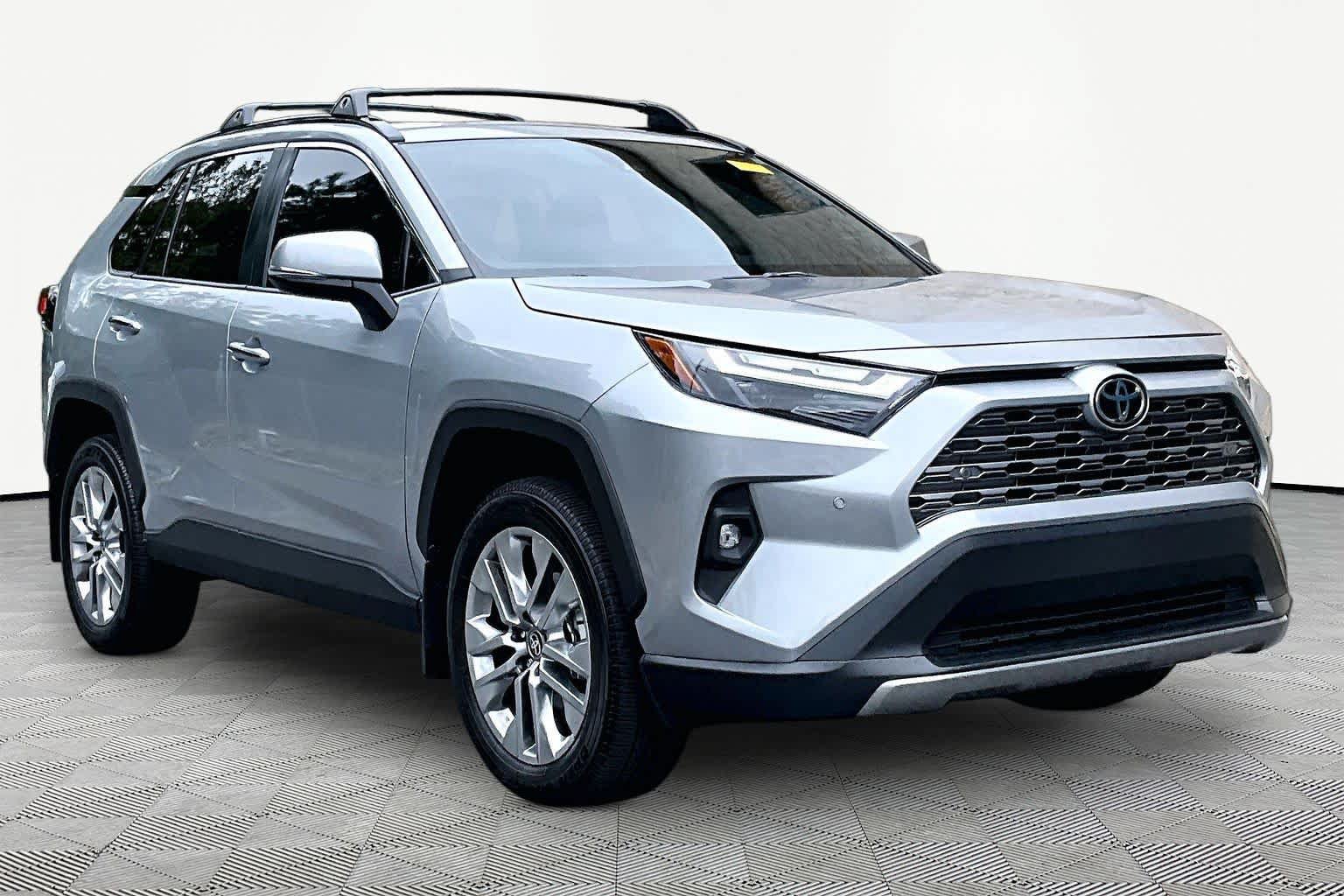 Certified 2025 Toyota RAV4 Limited FWD image 3