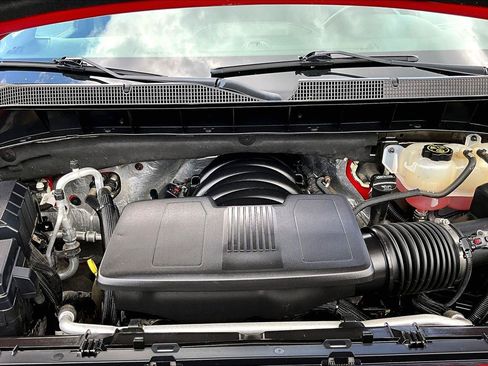 Used 2021 Chevrolet Silverado 1500 RST AWD/4WD image 11