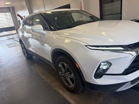 Used 2023 Chevrolet Blazer LT AWD/4WD image 1