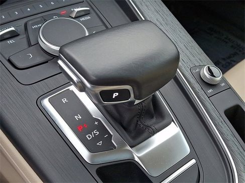 Used 2018 Audi A4 2.0T Ultra Premium w/ Convenience Package image 17