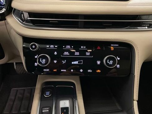 Used 2023 INFINITI QX60 Luxe w/ Cargo Package AWD/4WD image 20