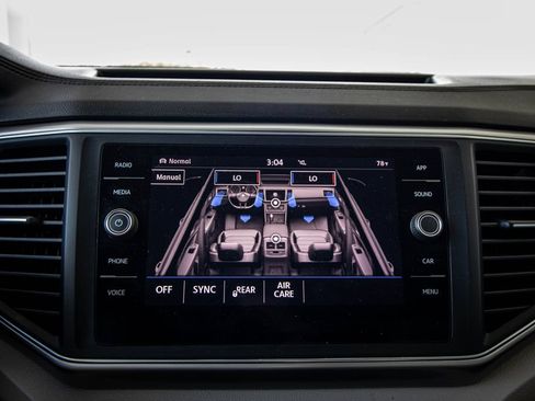 Used 2019 Volkswagen Atlas SE w/ Towing Package AWD/4WD image 32