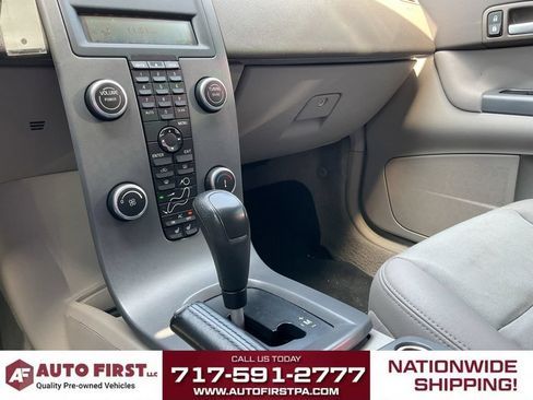 Used 2009 Volvo C30 FWD image 18
