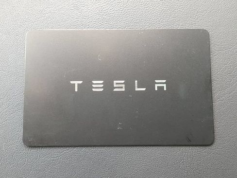Used 2023 Tesla Model 3 Standard Range RWD image 29