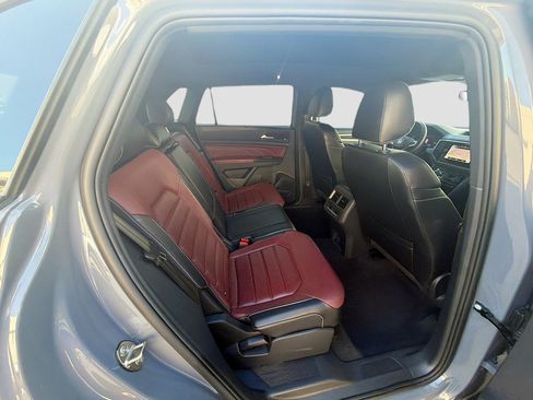 Certified 2021 Volkswagen Atlas Cross Sport SEL Premium image 29