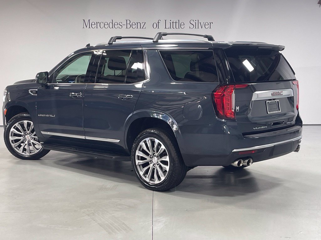 Used 2021 GMC Yukon Denali w/ LPO, Illumination Package AWD/4WD image 3