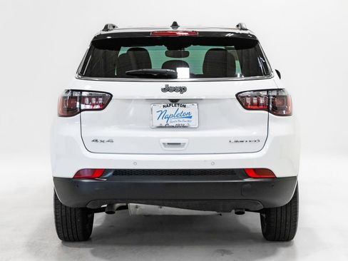 Certified 2025 Jeep Compass Limited AWD/4WD image 29