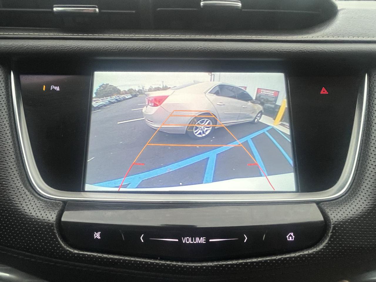 Used 2017 Cadillac XT5 FWD image 10