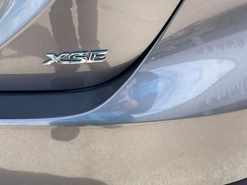 Used 2024 Toyota Camry XSE FWD image 6