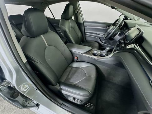 Used 2023 Toyota Camry XSE w/ Navigation Package FWD image 8