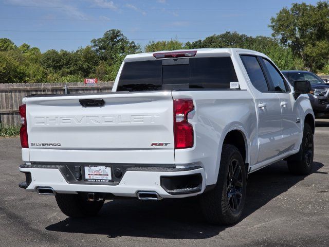 Used 2025 Chevrolet Silverado 1500 RST AWD/4WD image 4