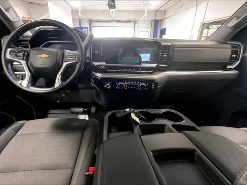 Used 2023 Chevrolet Silverado 1500 LT AWD/4WD image 21