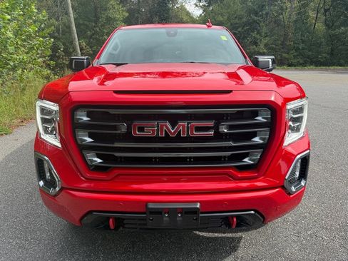 Used 2022 GMC Sierra 1500 AT4 w/ AT4 Premium Package image 3