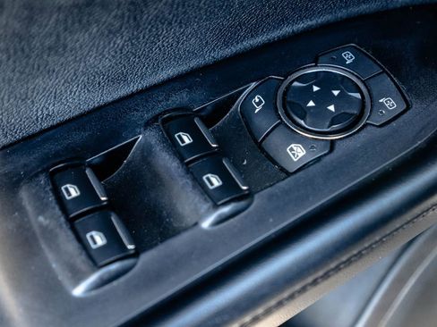 Used 2018 Lincoln MKX Reserve w/ Driver Assistance Package image 18