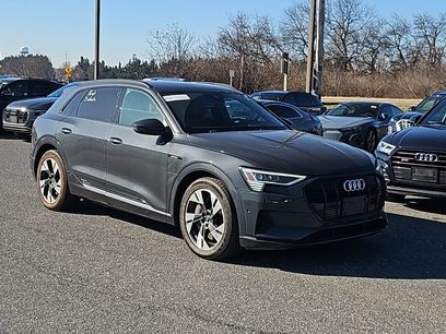 Used 2022 Audi e-tron Premium w/ Convenience Plus Package