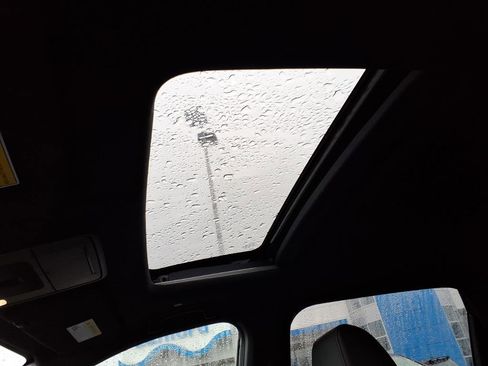 Used 2024 Honda CR-V Sport-L image 11