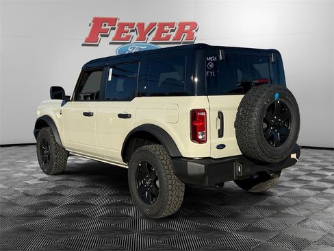 New 2025 Ford Bronco Big Bend image 3