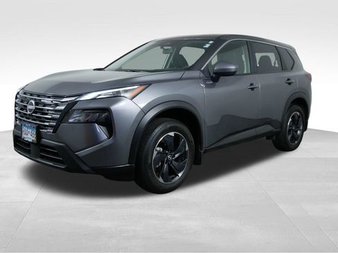 Used 2024 Nissan Rogue SV AWD/4WD image 5
