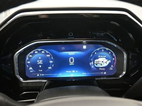New 2026 Chevrolet Silverado 2500 LT AWD/4WD image 12