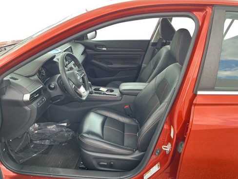 Used 2021 Nissan Altima 2.5 SR FWD image 23