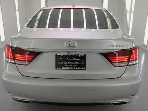 Used 2016 Lexus LS 460 image 8