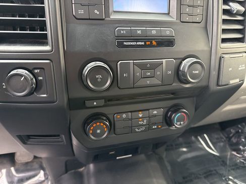 Used 2018 Ford F150 XL w/ Equipment Group 101A Mid RWD image 18