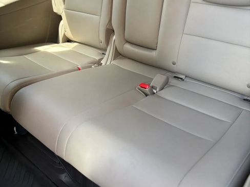 Used 2014 Honda Odyssey Touring image 18