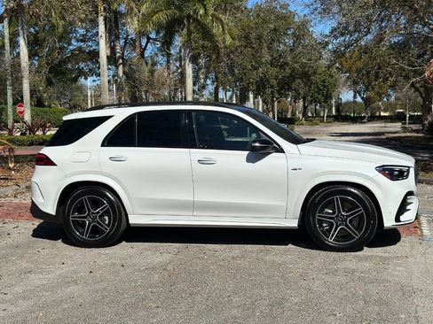 Used 2025 Mercedes-Benz GLE 53 AMG 4MATIC image 7