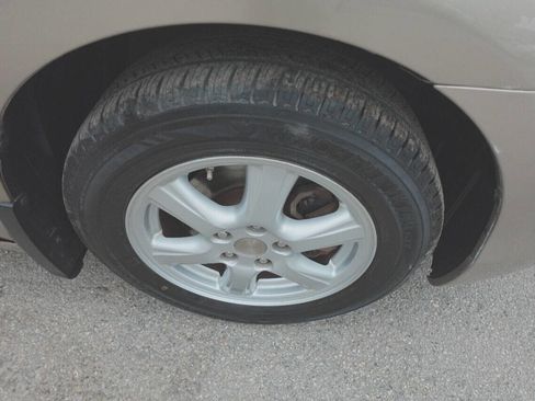 Used 2007 Toyota Camry LE image 45